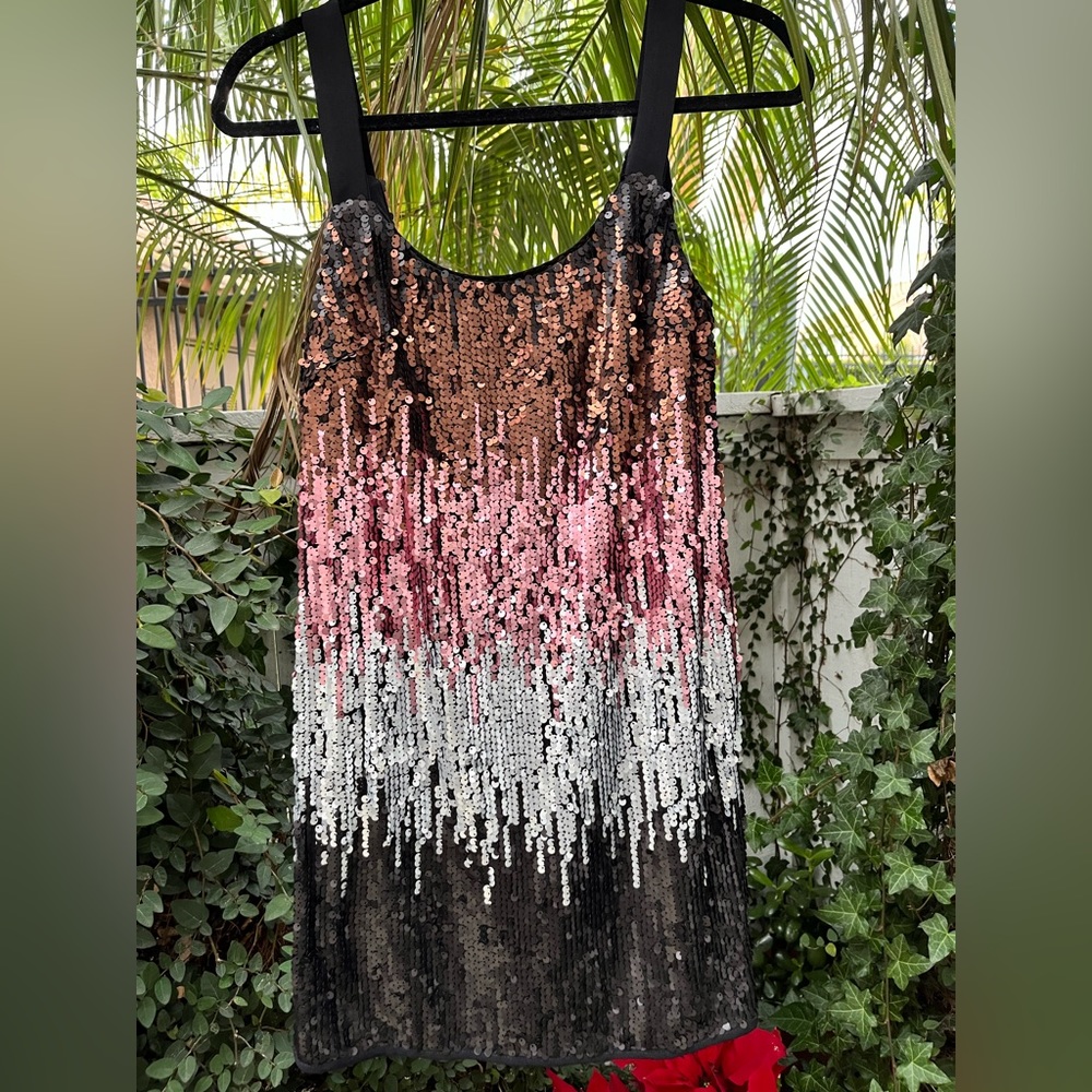 Women’s bloomingdale’s sequence dress